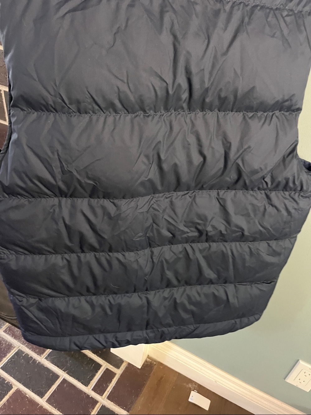 Patagonia Bivy Reversible Down  Puffer Vest - Picture 14 of 14